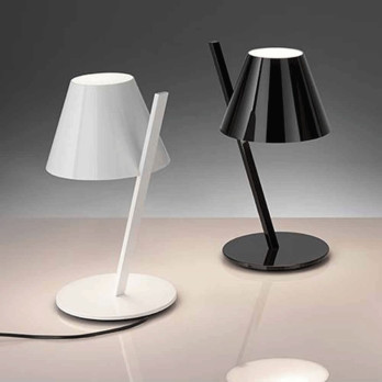 Lampada da tavolo Artemide La Petite Table